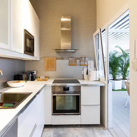 Casa Con Jardin 6 Personas En *